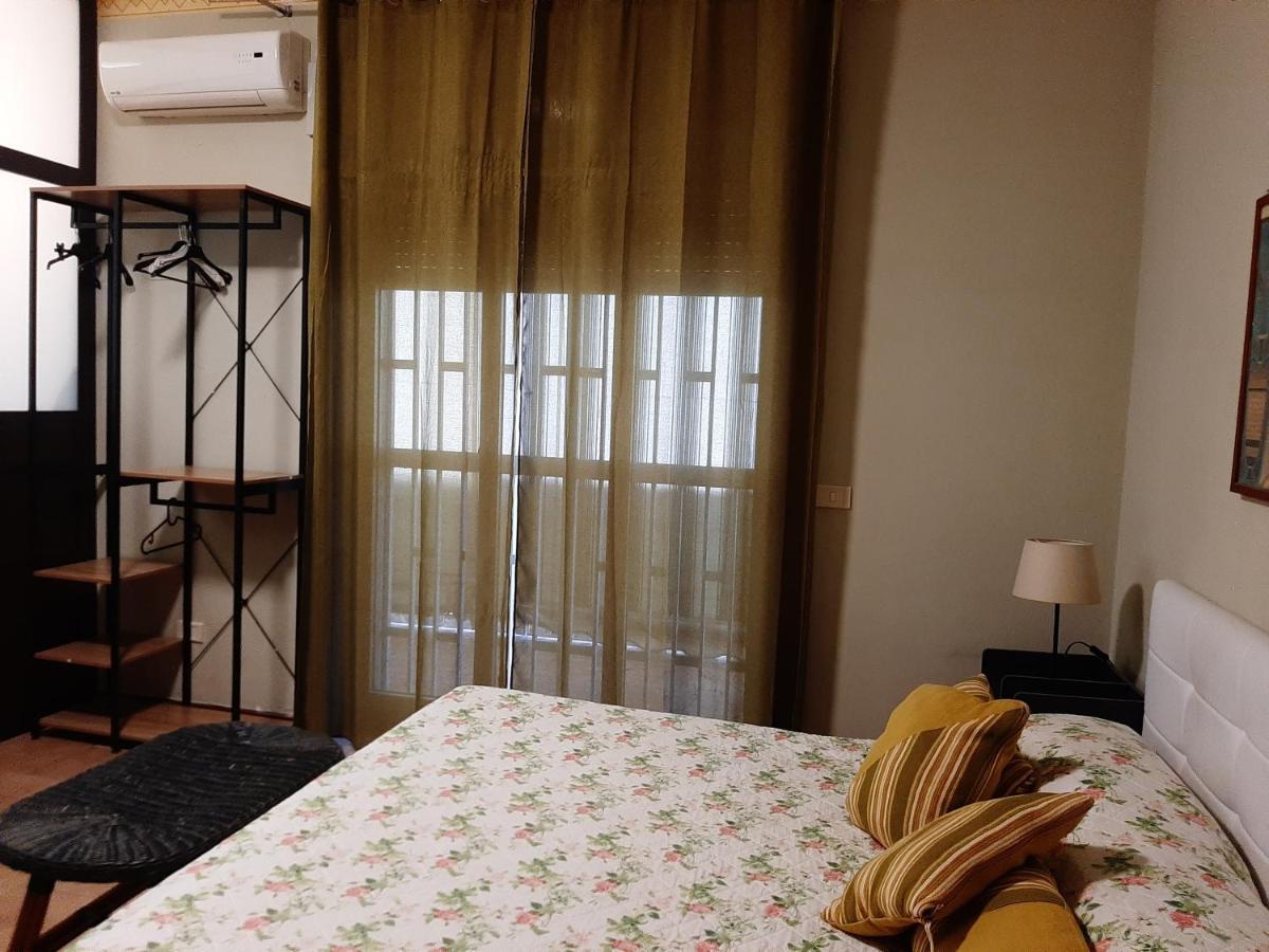 San Nicolo House Bed & Breakfast Aci Catena Bagian luar foto
