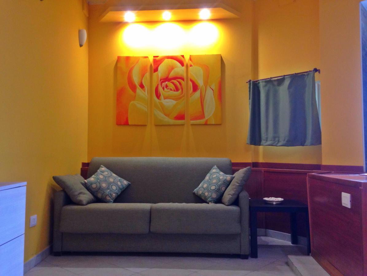San Nicolo House Bed & Breakfast Aci Catena Bagian luar foto